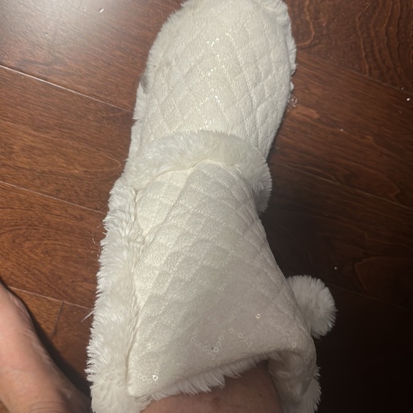 Super cozy slippers like new size 8 - Picture 3 of 4